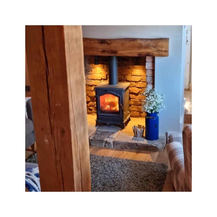 Stunning Quirky 2-Bed Cottage In New Brighton Wallasey Esterno foto